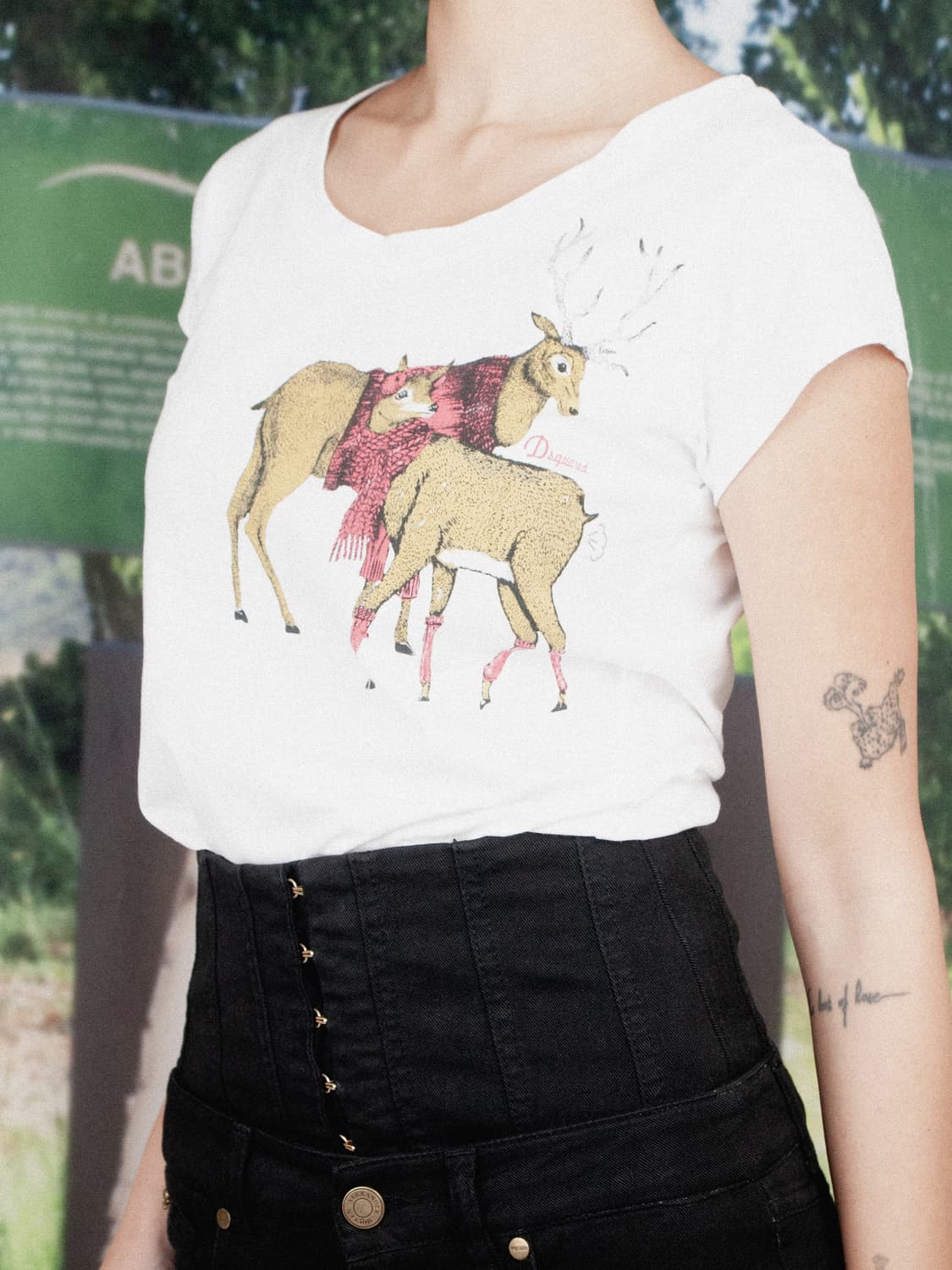 Deer T-shirts 상품이미지1