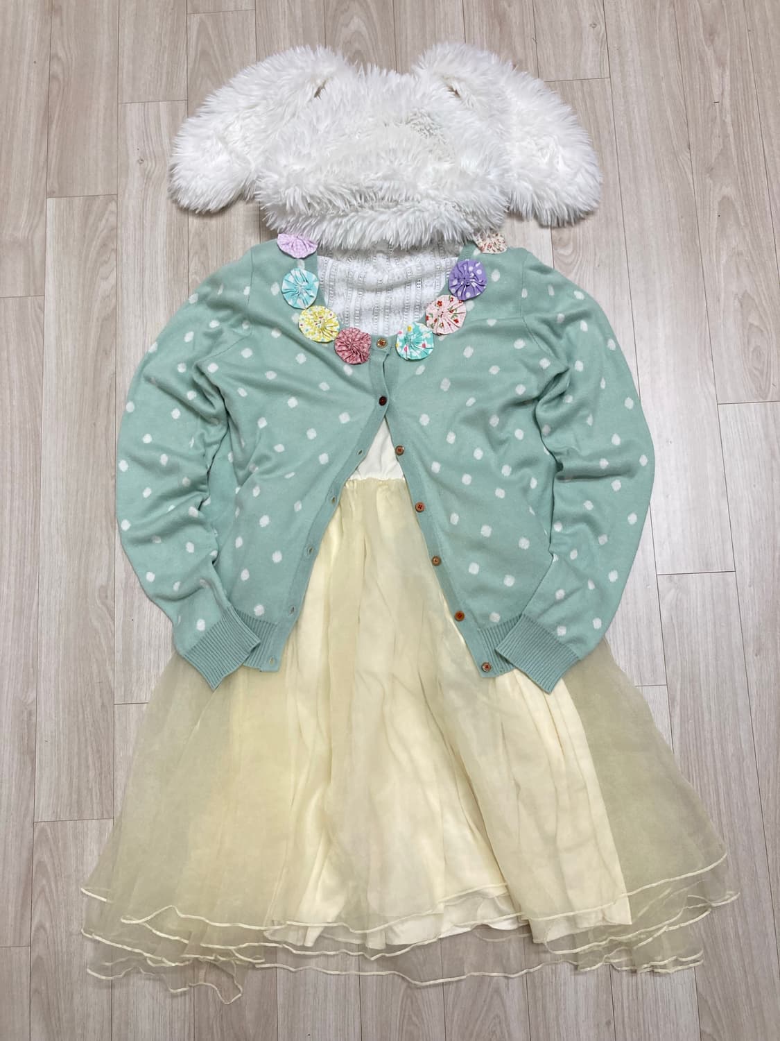 아기토끼 퍼모자 바나나우유 발레코어 원피스 땡땡이 가디건 세트 상품이미지1