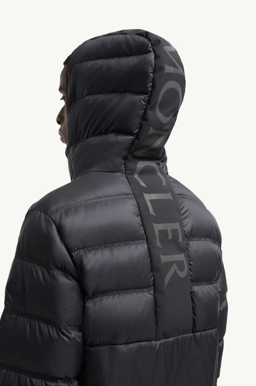 25년식 몽클레어 블랙와펜 패딩 5사이즈 상품이미지7