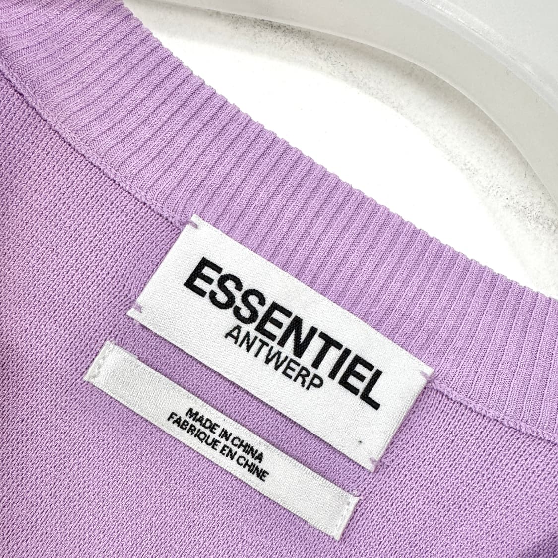 에센셜 앤트워프 22 퍼프 슬리브 풀오버 상품이미지2