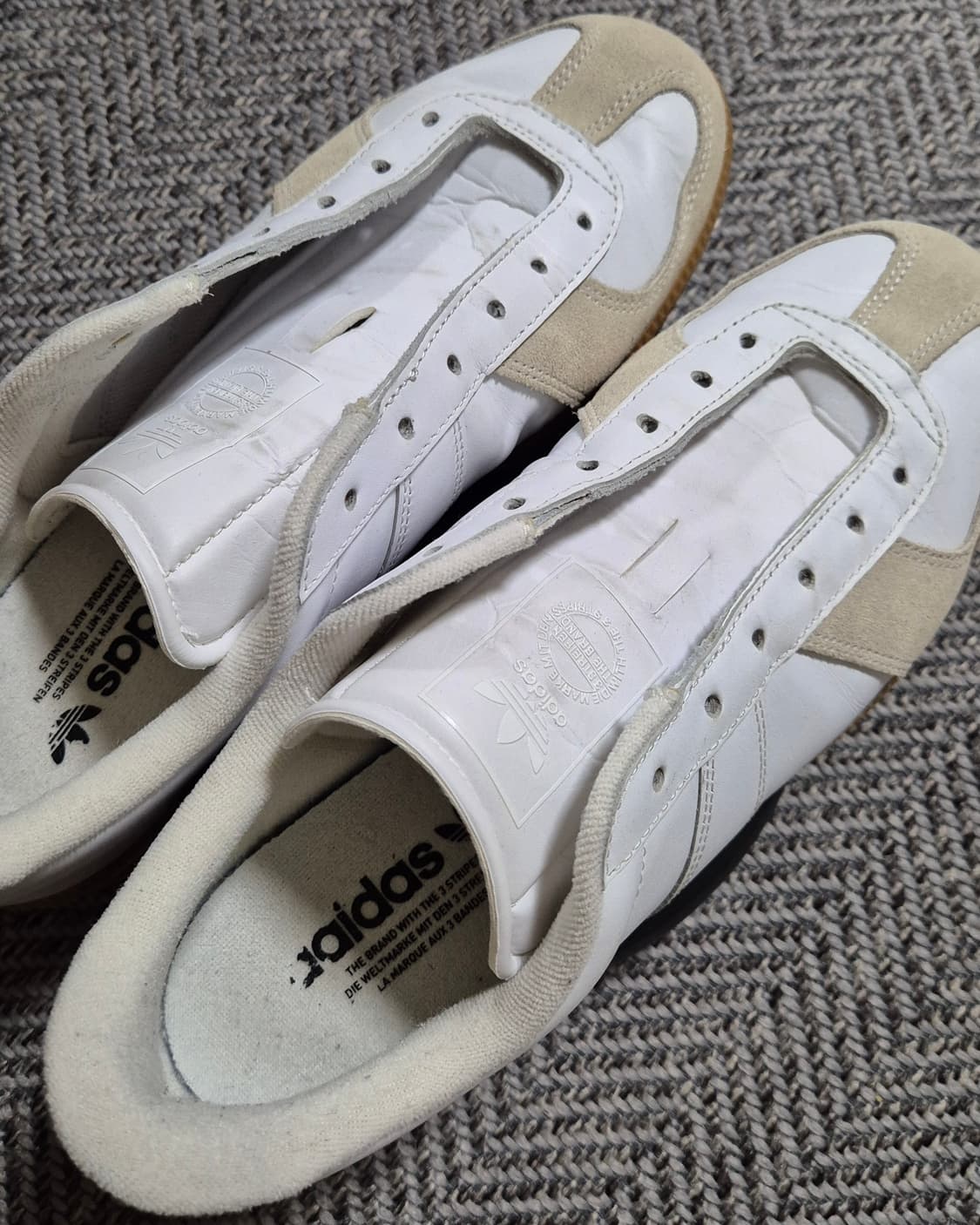 아디다스 독일군 스니커즈 화이트 270 상품이미지4