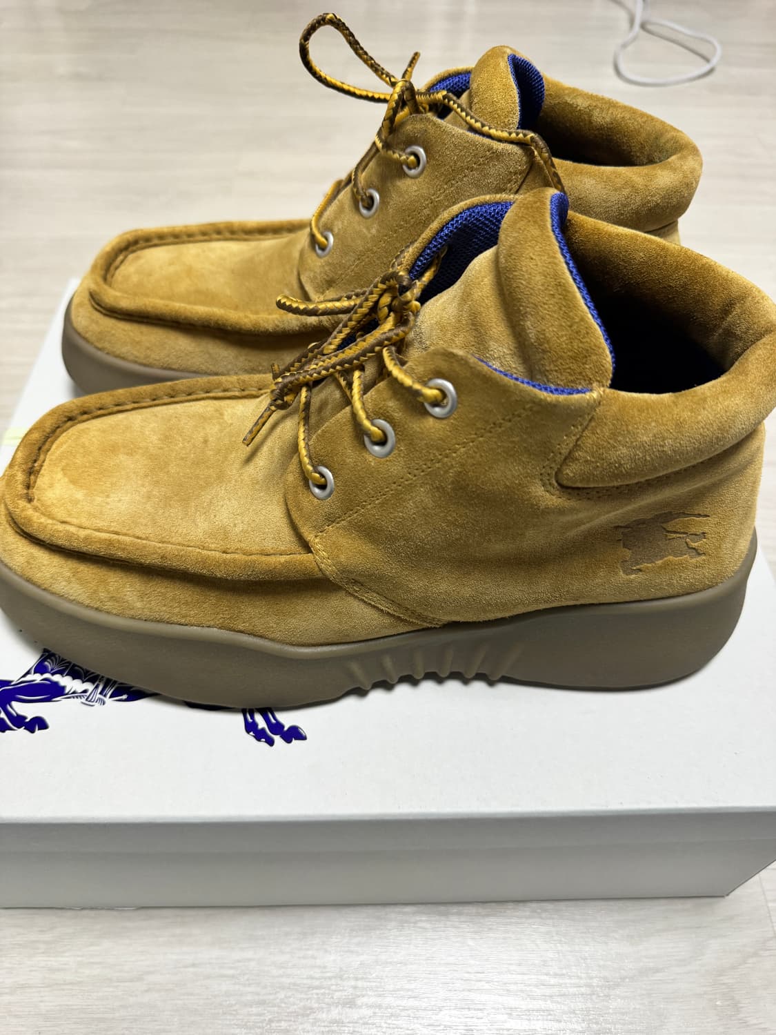 [43] 버버리 스니커즈 상품이미지3