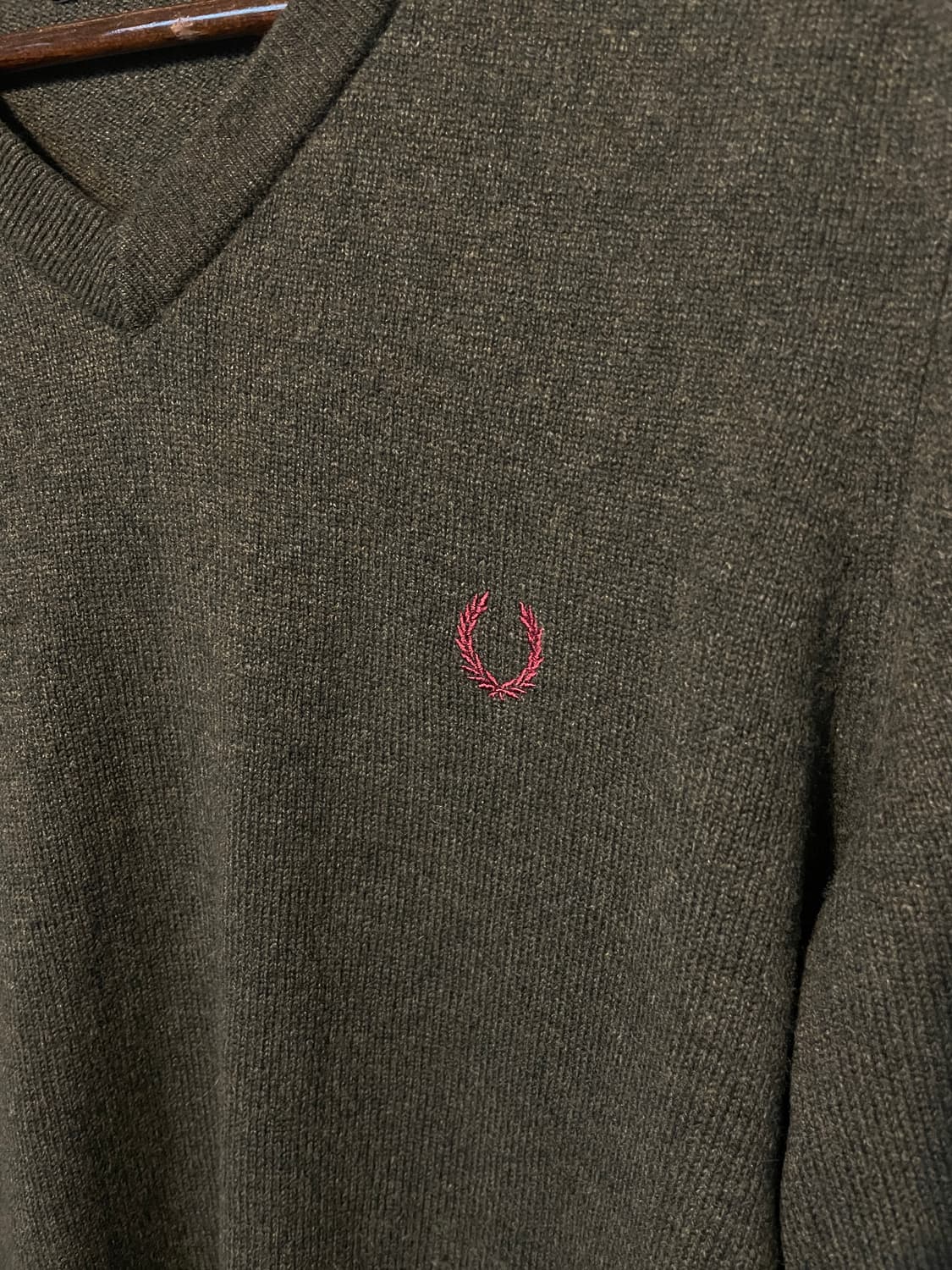 프레드페리 브이넥 니트 상품이미지5