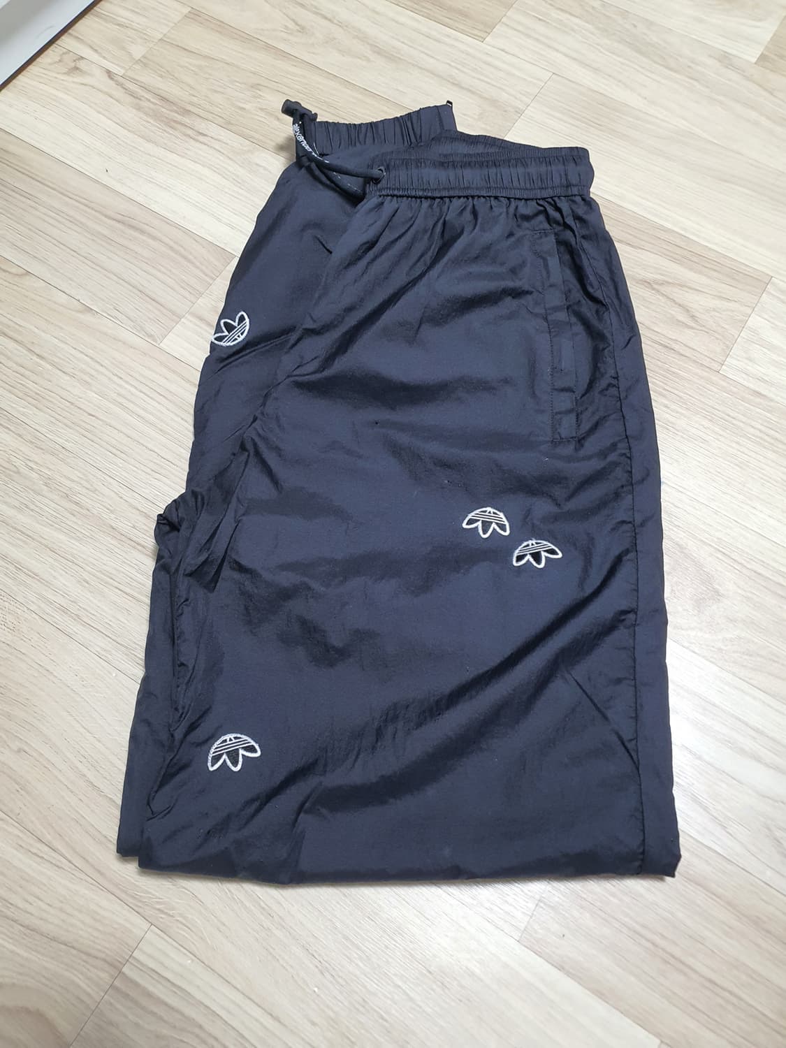 아디다스 x 알렉산더왕 조거팬츠 (제니 착용) 상품이미지1