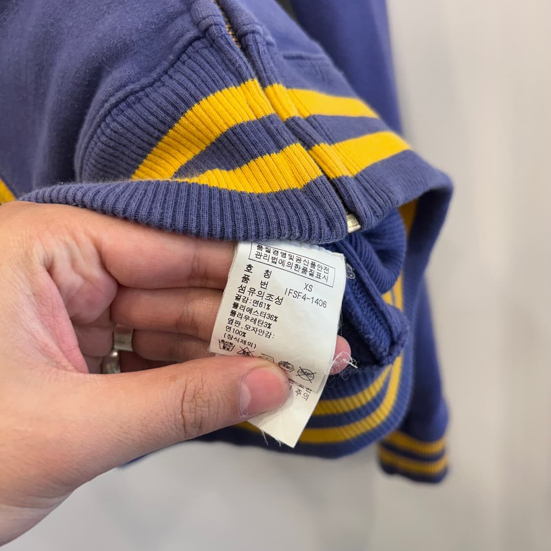 폴로 진스 여성 R 와펜 로고 크롭 후드 집업 상품이미지4