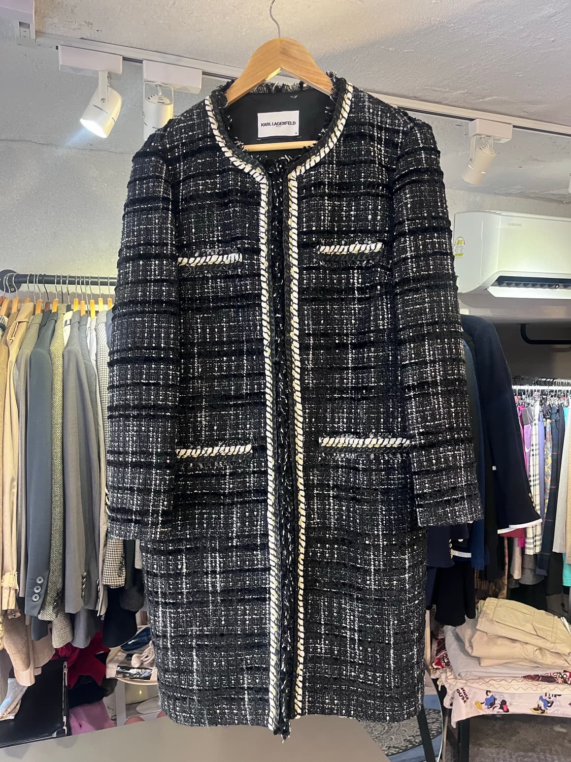 칼 라거펠트 트위드 노카라 코트 (이탈리아제) 상품이미지1