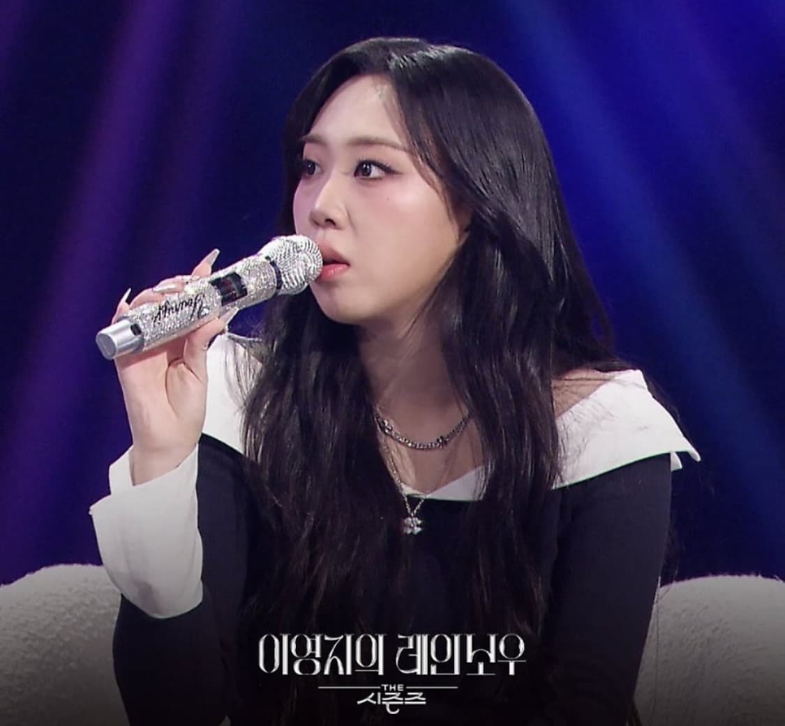 루시르주 세일러 카라 슬리브 니트 Sailor Collar Sleeve 상품이미지1