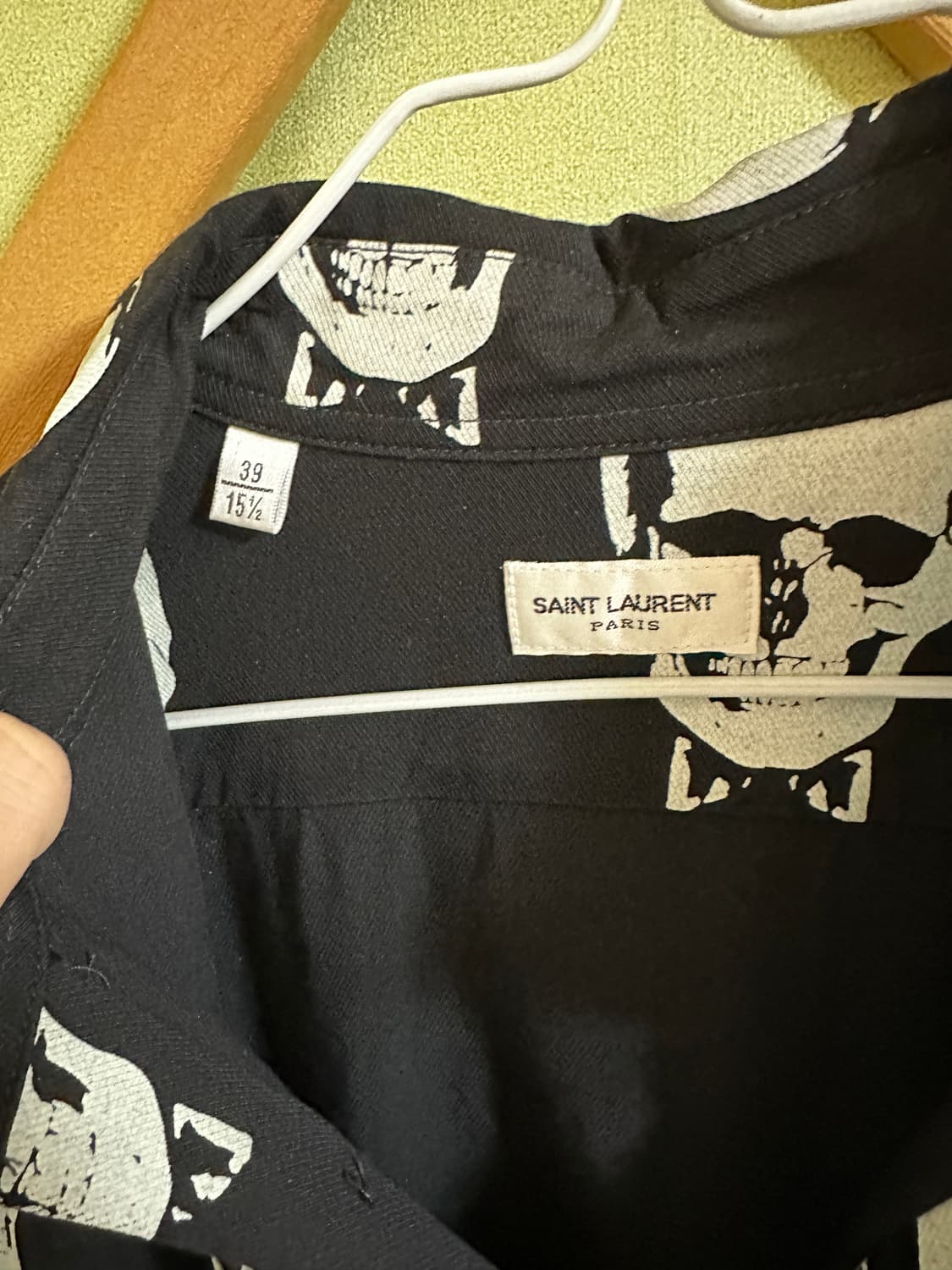 생로랑 파리 스컬 패턴 셔츠 정품 상품이미지2