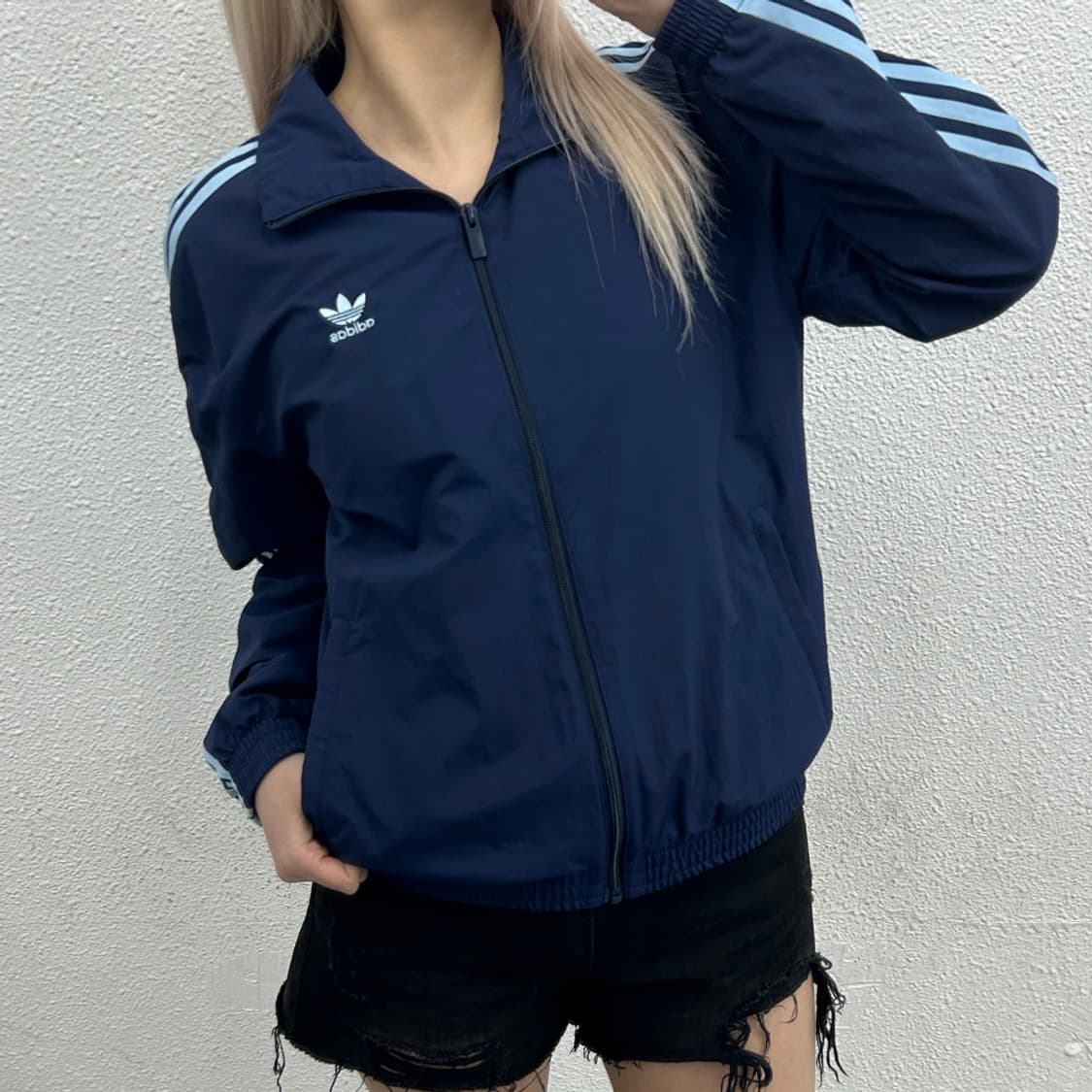 아디다스 소라 라인 네이비 바람막이 M 상품이미지2