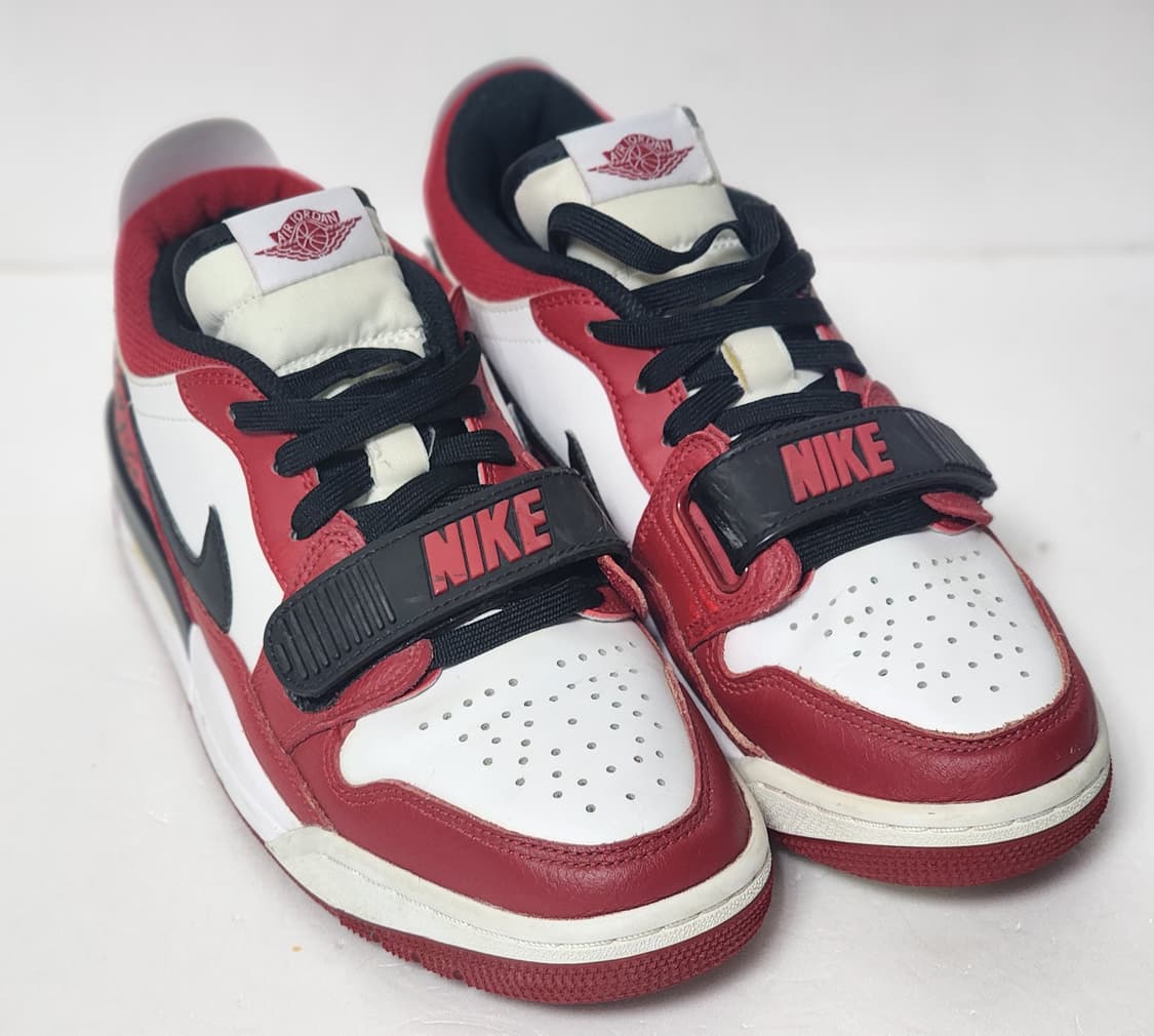 Nike Air Jordan 로우 레드/화이트/블랙 스니커즈 상품이미지1
