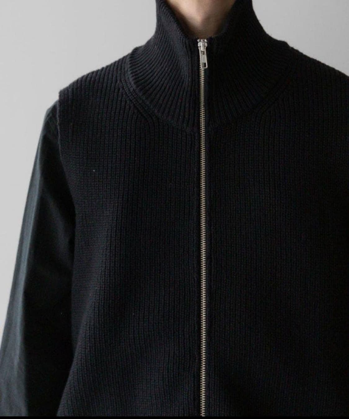 슈테인 stein OVERSIZED DRIVERS KNITZIP VEST 상품이미지4