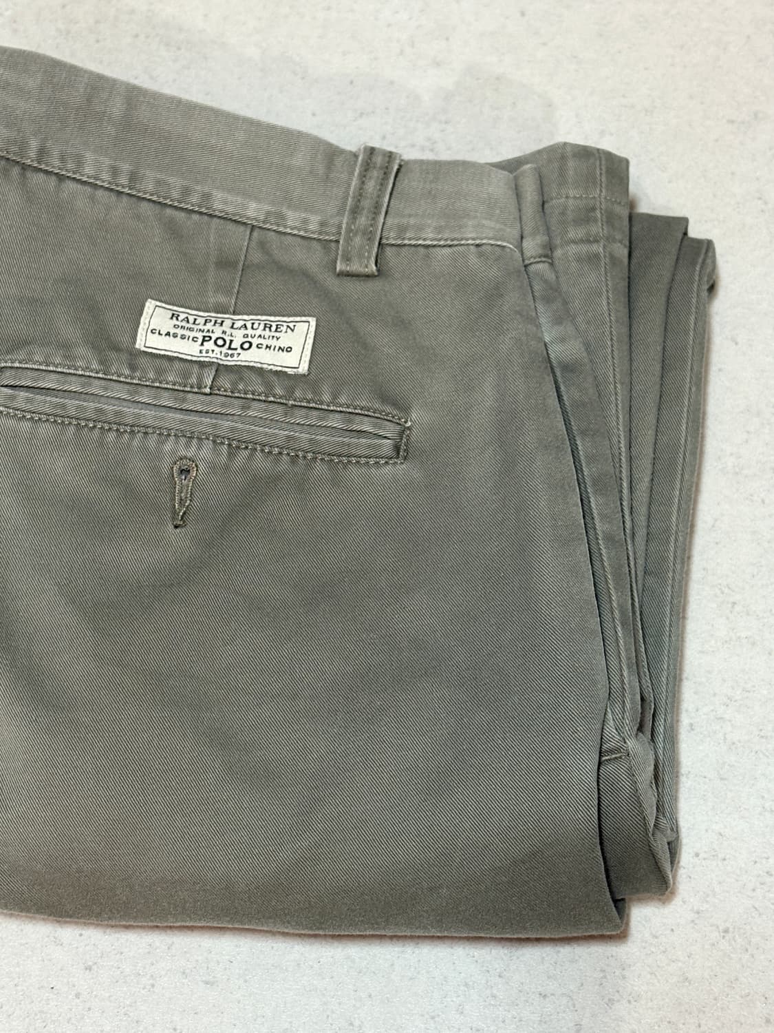 폴로 랄프로렌 클래식 치노 팬츠 상품이미지2