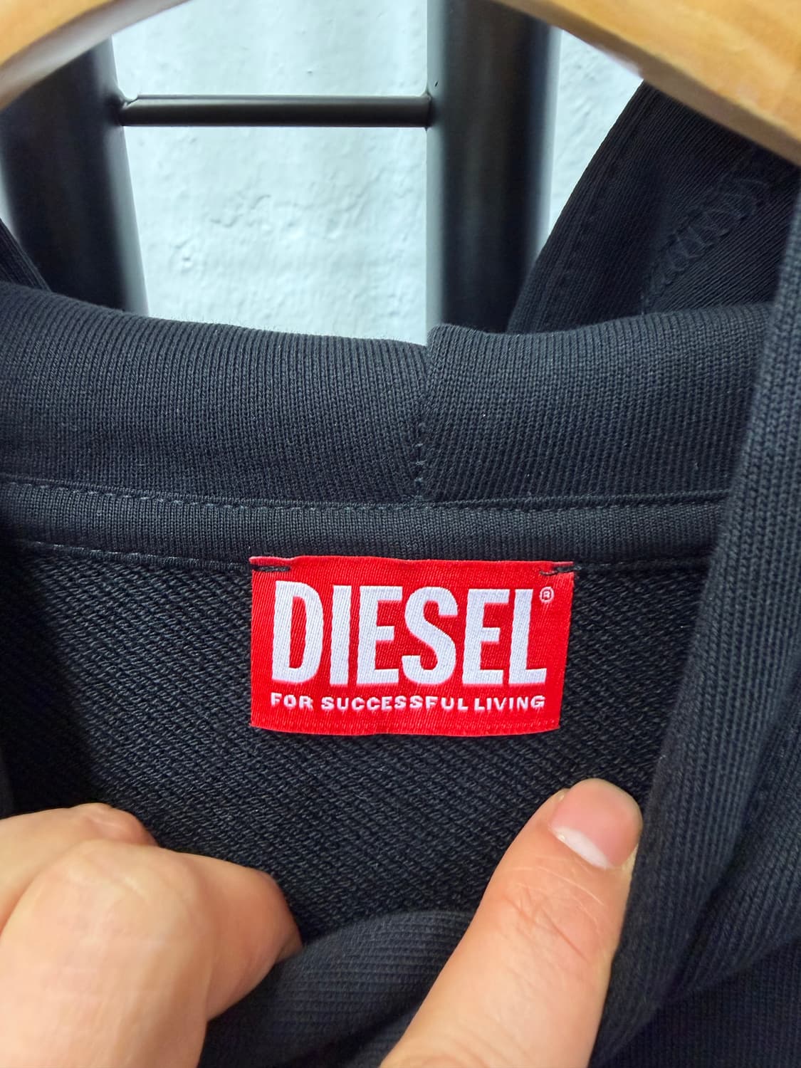 정품) 디젤 신형 D로고 후드티 L 상품이미지7