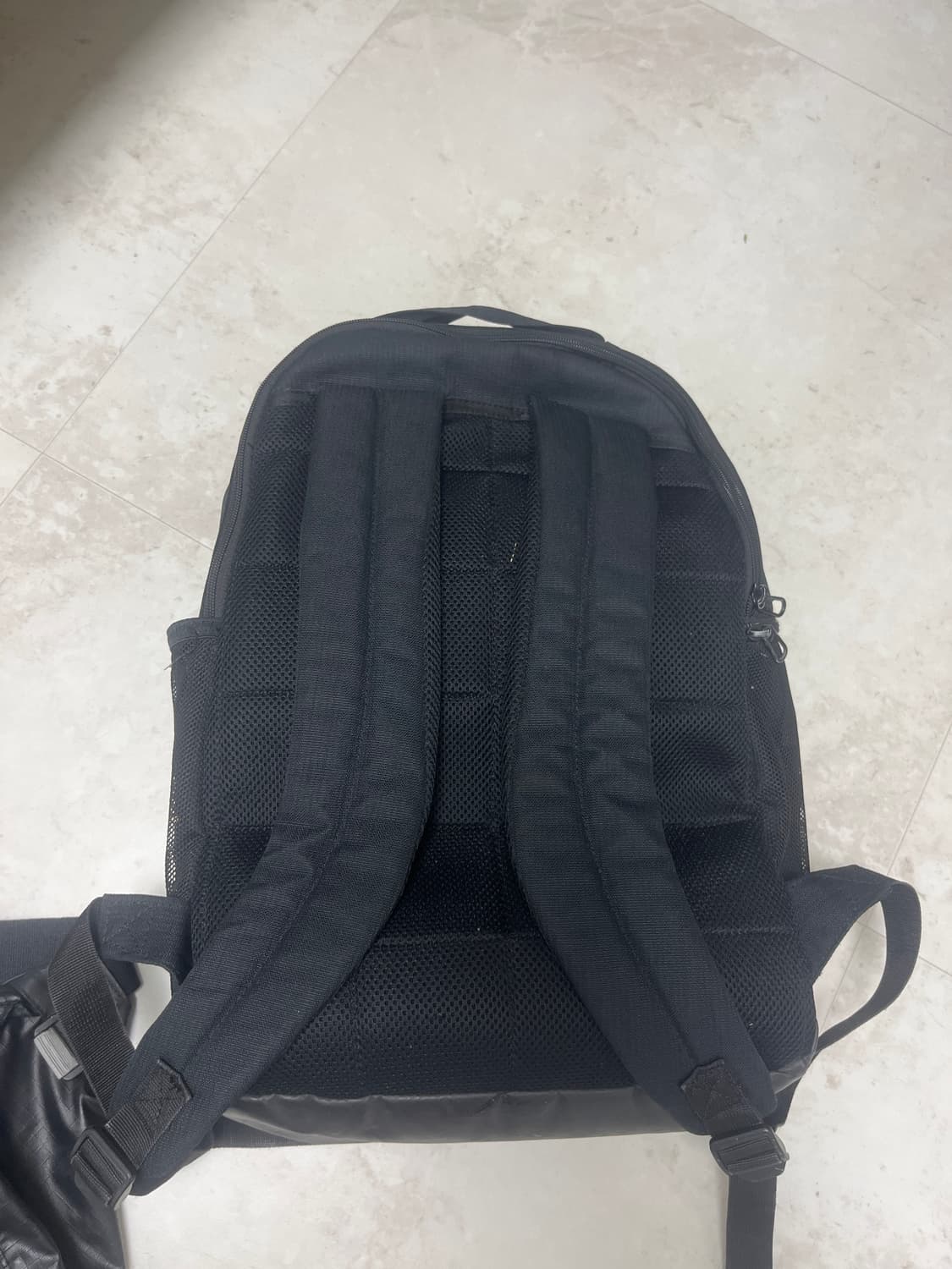 나이키 검정 백팩 상품이미지2