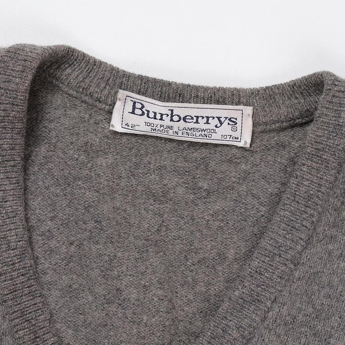 Burberry 크래스트로고 브이넥 니트   상품이미지8