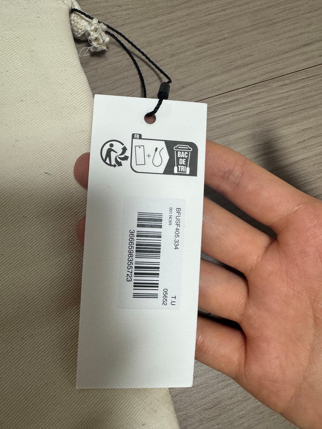 아미 스몰 하트 머플러 상품이미지4