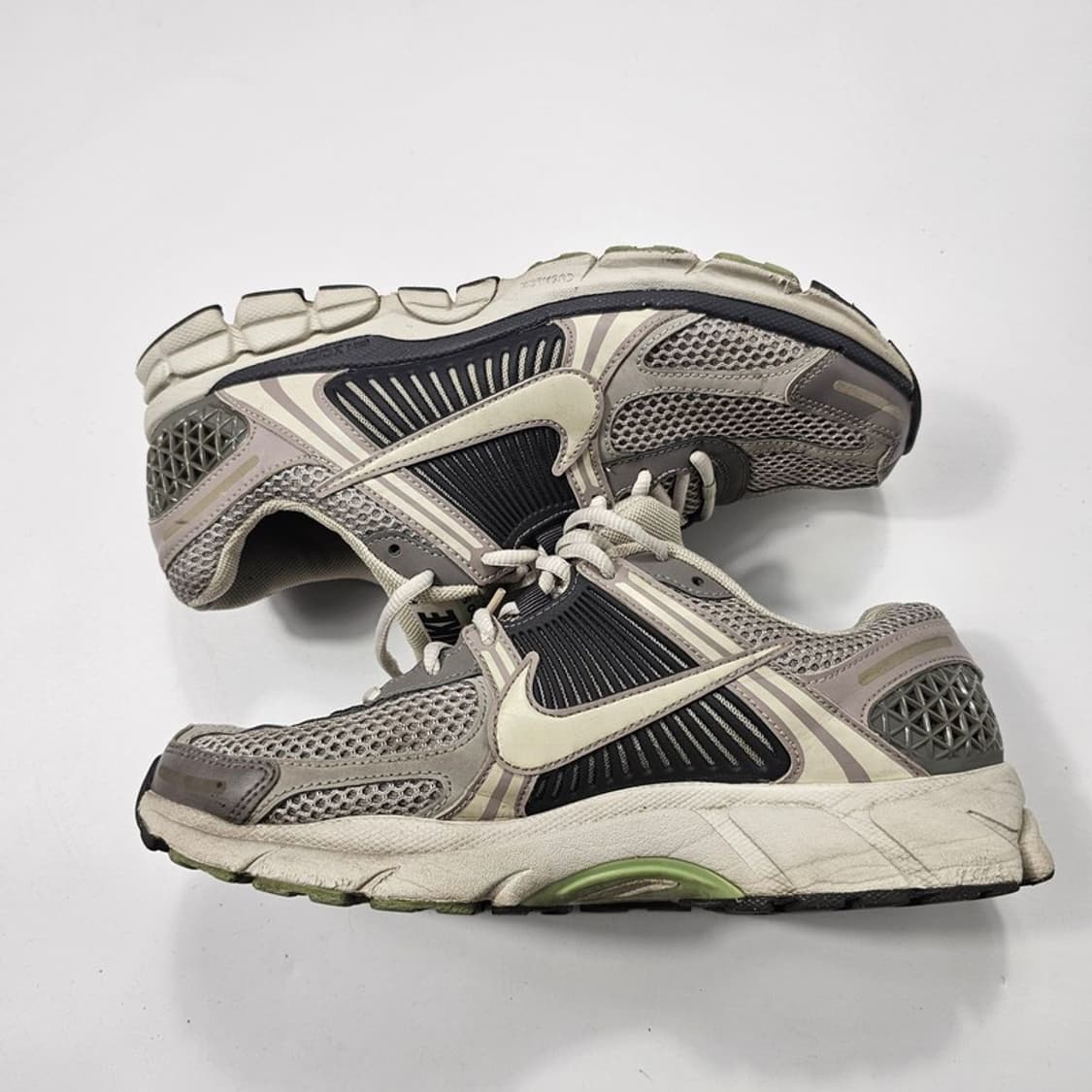 나이키 줌보메로 265 상품이미지2