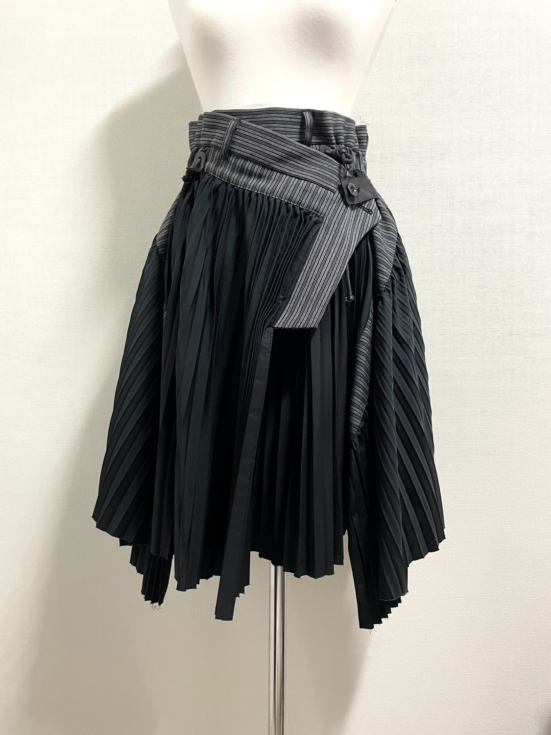 사카이 비대칭 스커트 상품이미지1