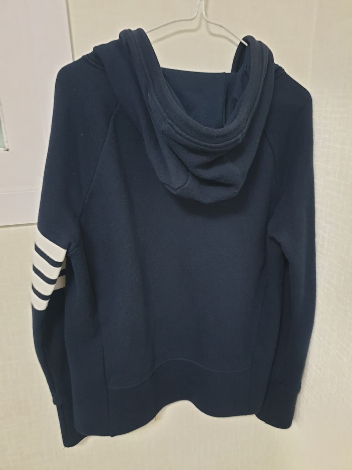 톰브라운 후드집업 navy 1size 상품이미지2