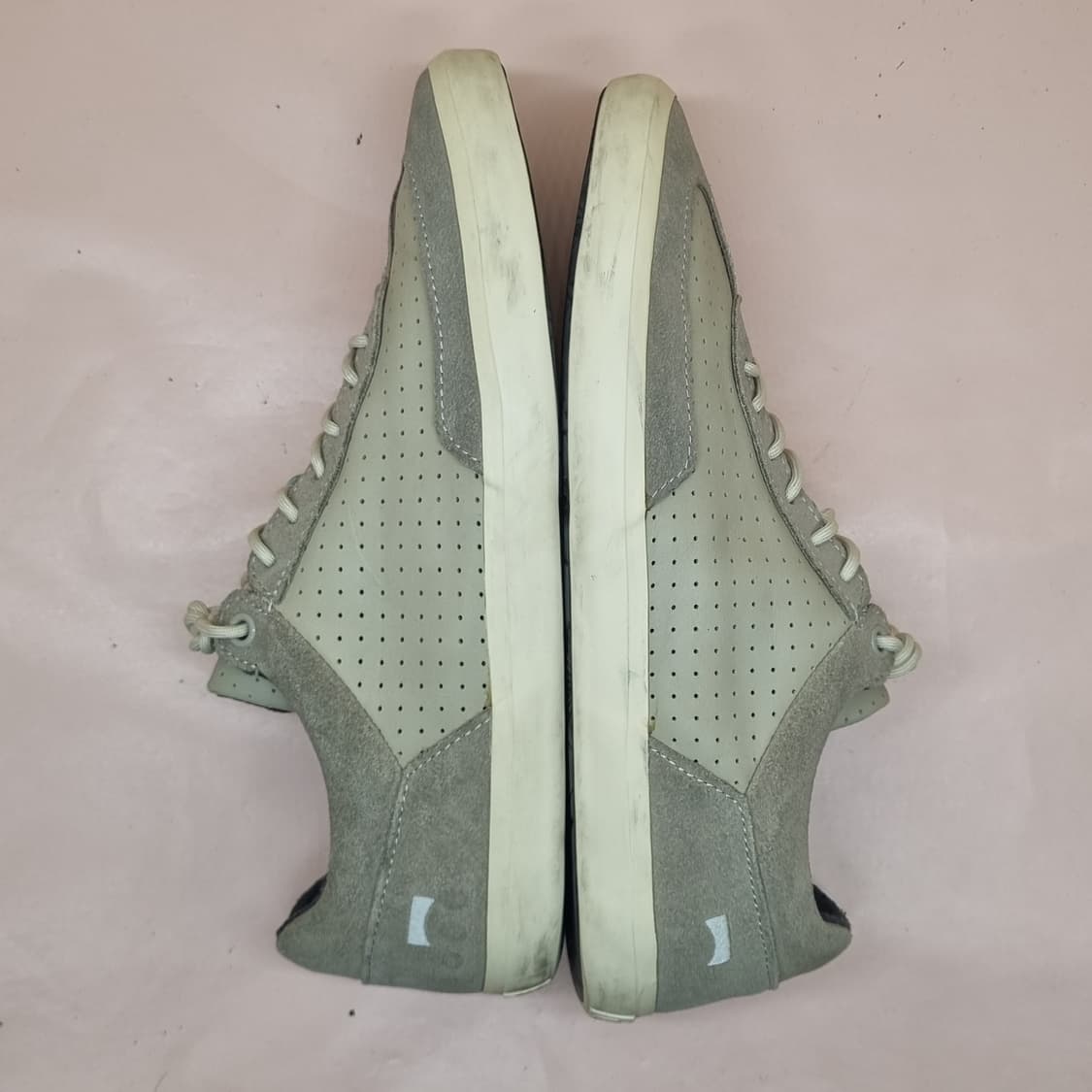 캠퍼 그레이 스니커즈250 상품이미지5