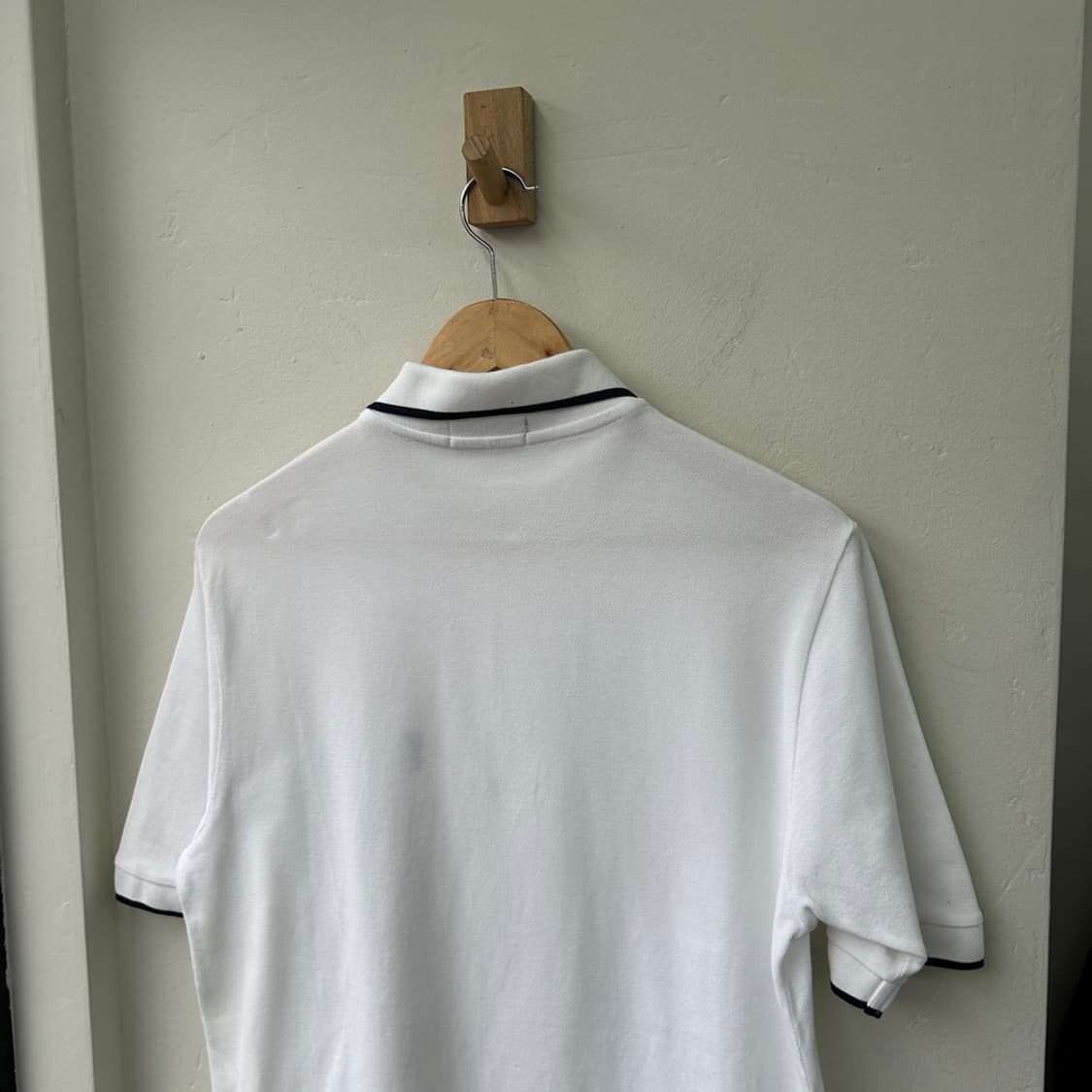 16766 - 입생로랑 화이트 반팔 카라티 상품이미지5