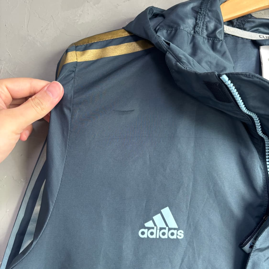 아디다스 레알마드리드 바람막이 상품이미지4