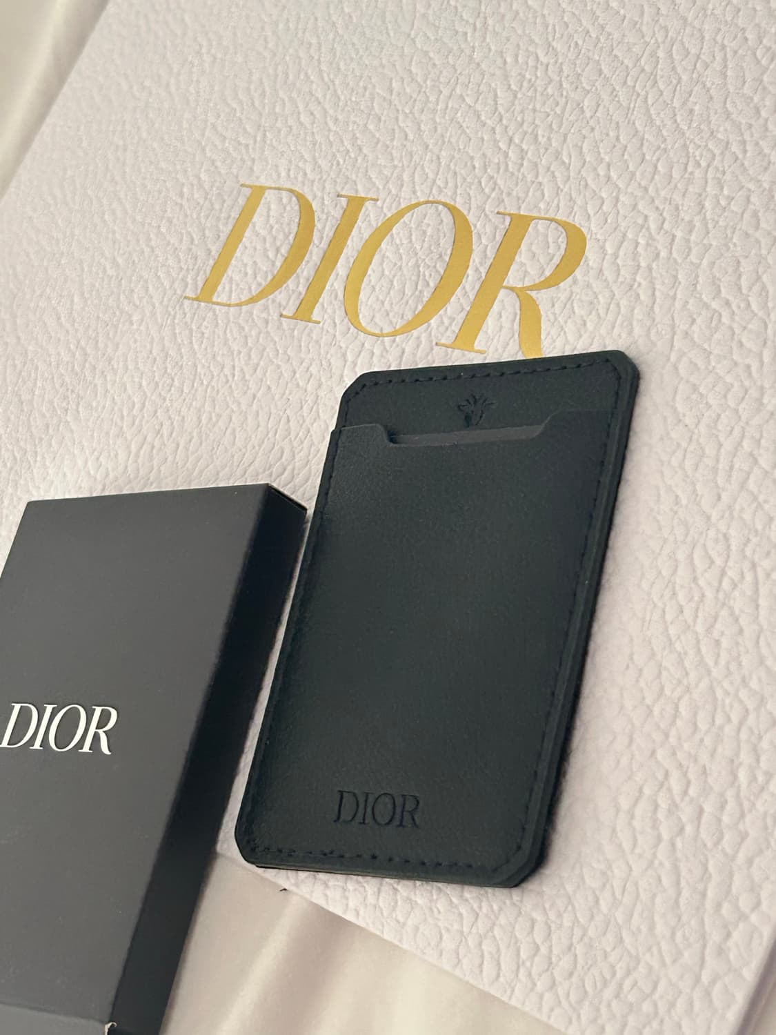 [새상품,정품] 디올 dior 폰 카드홀더, 남녀공용 가능 상품이미지2