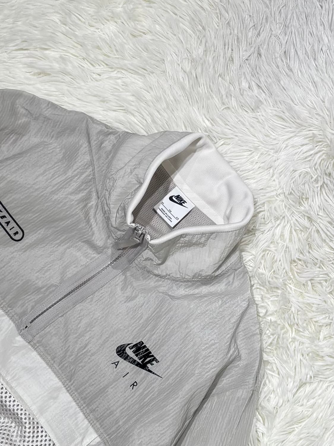 나이키에어 우븐 아노락 상품이미지4