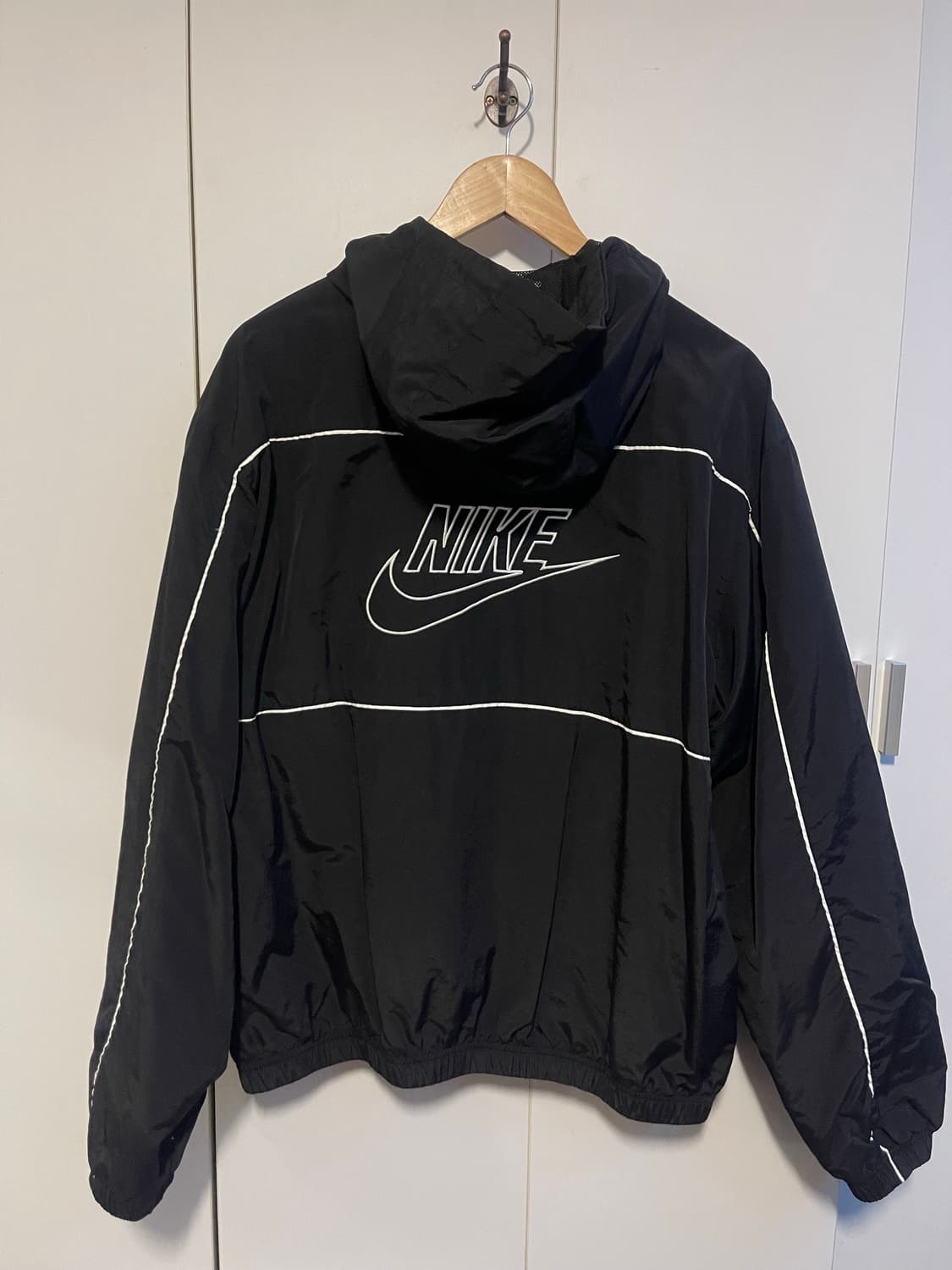 나이키 후드 바람막이 블랙 XL 상품이미지1