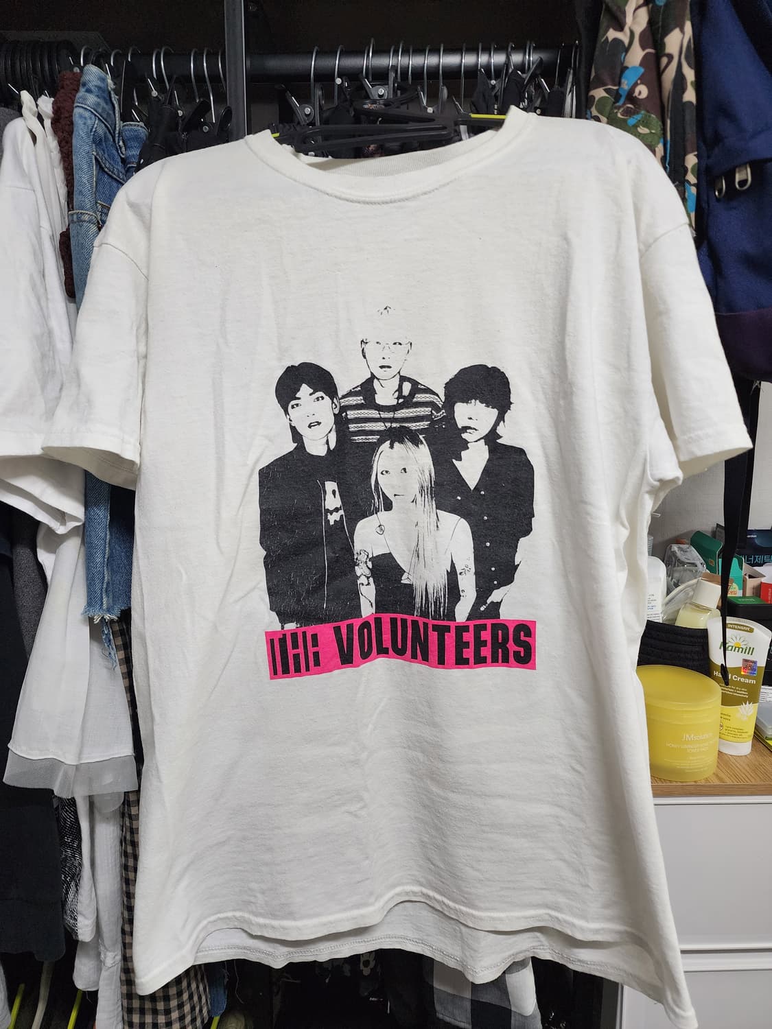 더 발룬티어스 오피셜 굿즈 티셔츠 The Volunteers 상품이미지1