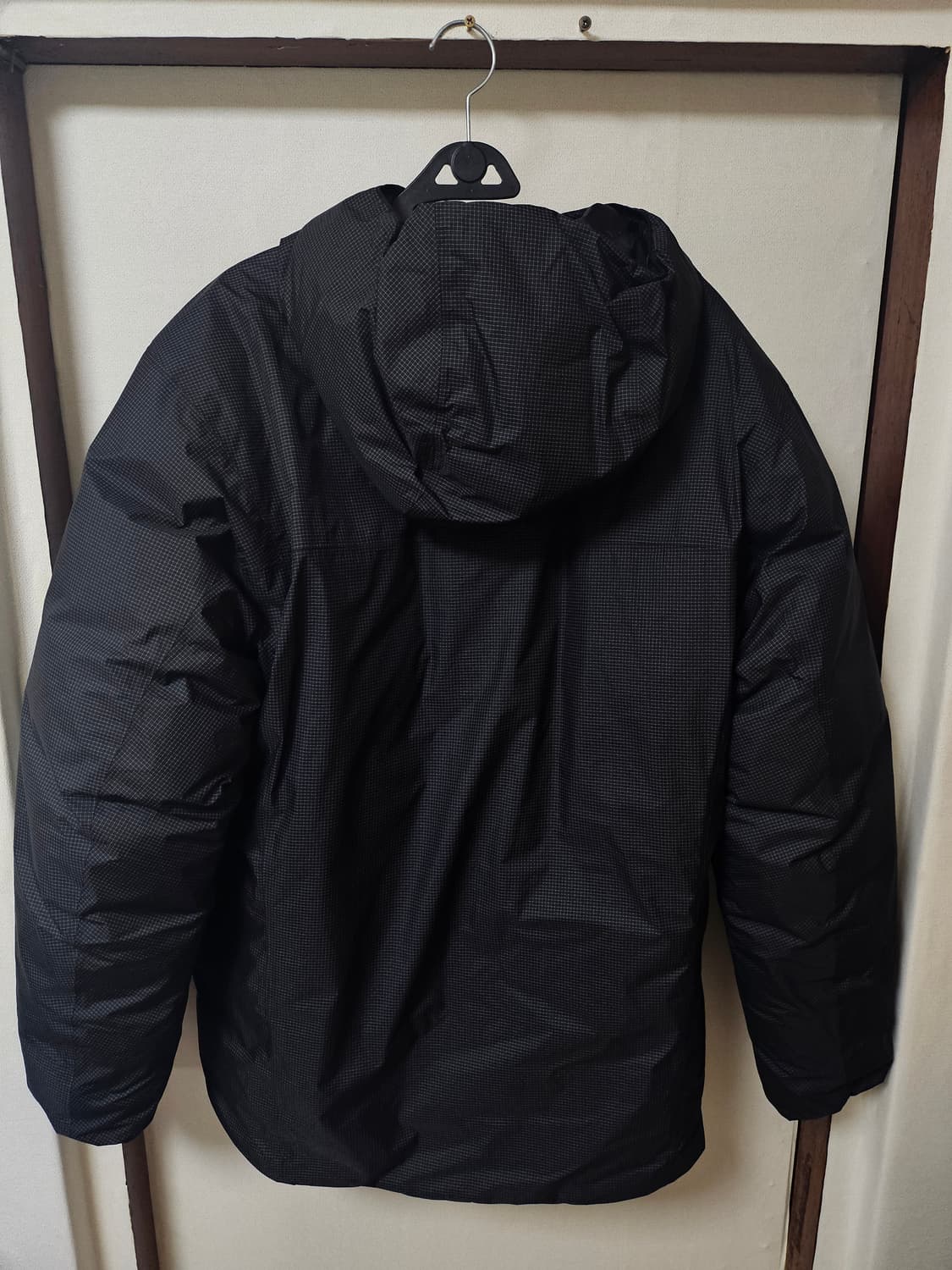 아크테릭스 알파 라이트 웨이트 패딩 블랙 L 상품이미지3