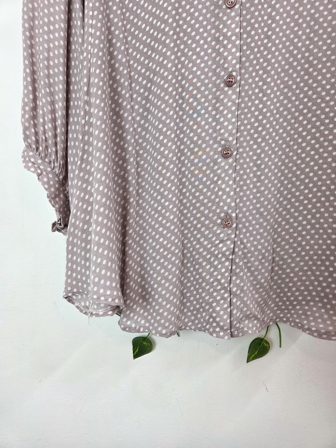 뮤트 핑크 도트 블라우스 상품이미지3