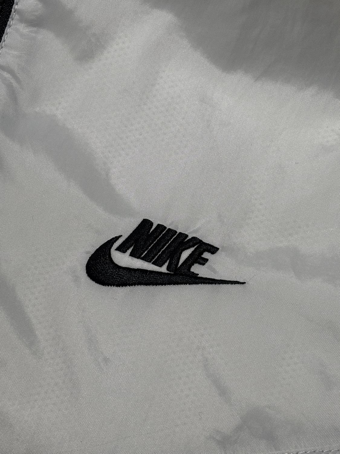 나이키 빅로고 바람막이 자켓 상품이미지4