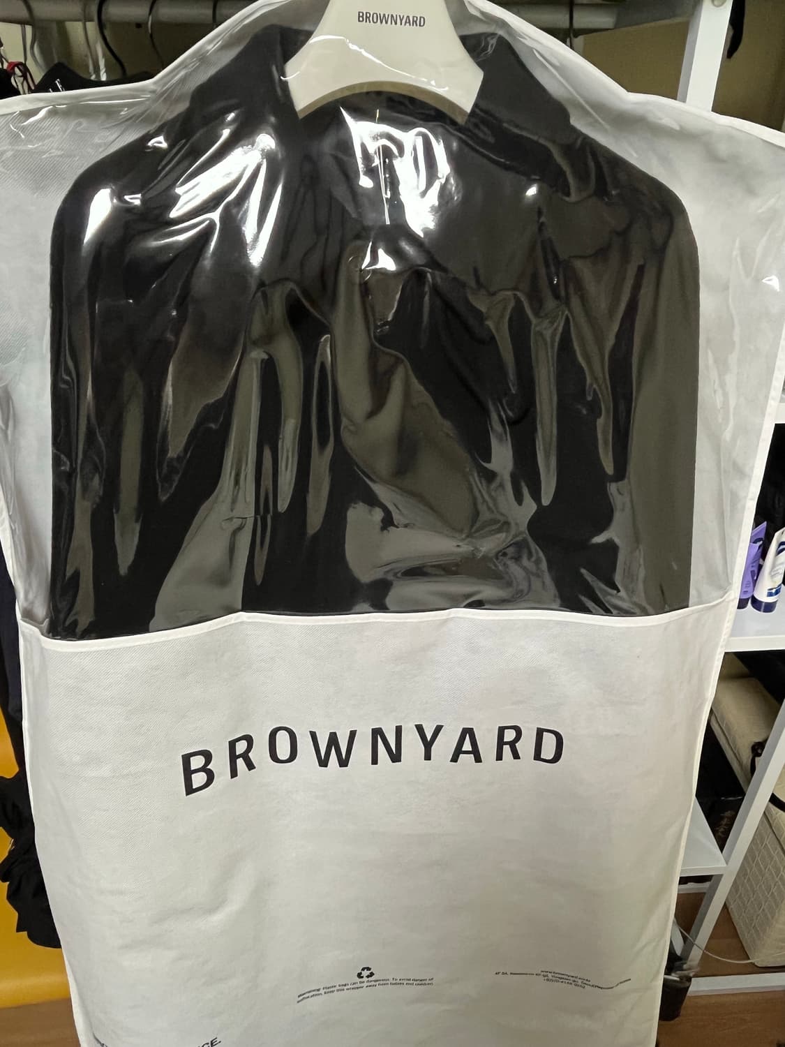 브라운야드 발마칸 코트 블랙 (새상품) 상품이미지2