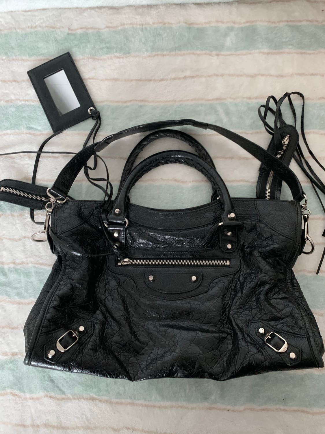 발렌시아가 시티백 모터백 미듐 정품 블랙 은장  상품이미지1