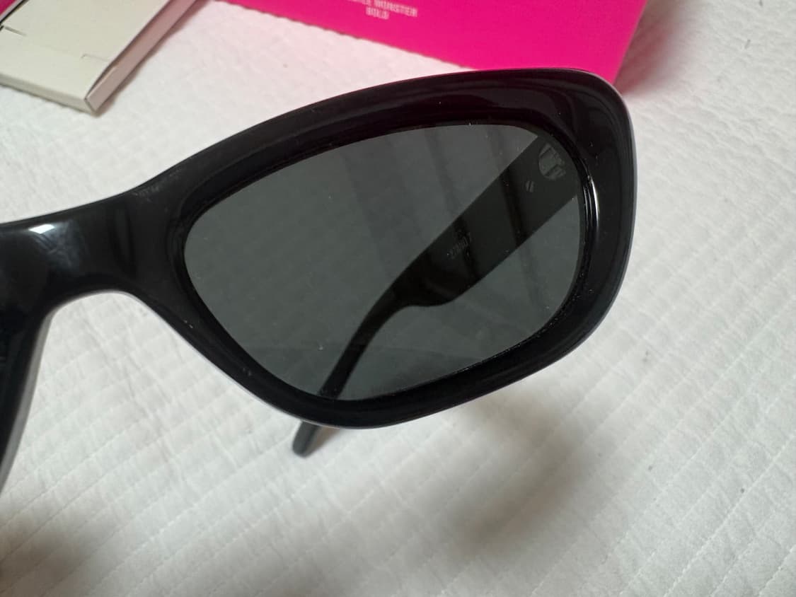 젠틀몬스터 BOLD 27and7 선글라스 풀박스  상품이미지5