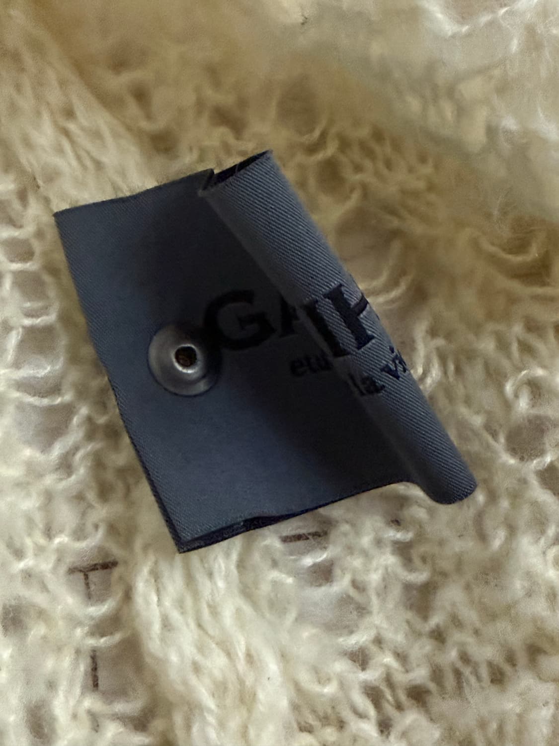 가키하라 아이보리 가디건 착샷o 상품이미지3