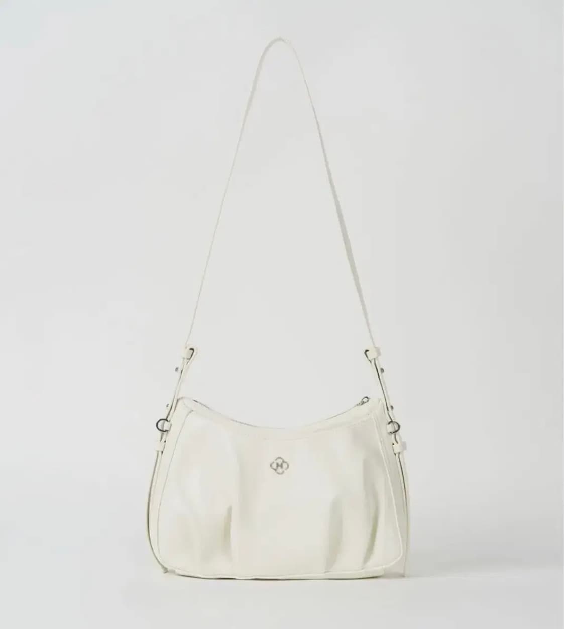 히어리 구디백 미니 구효민 구디 베이비 식스 포켓백 아이보리 상품이미지1