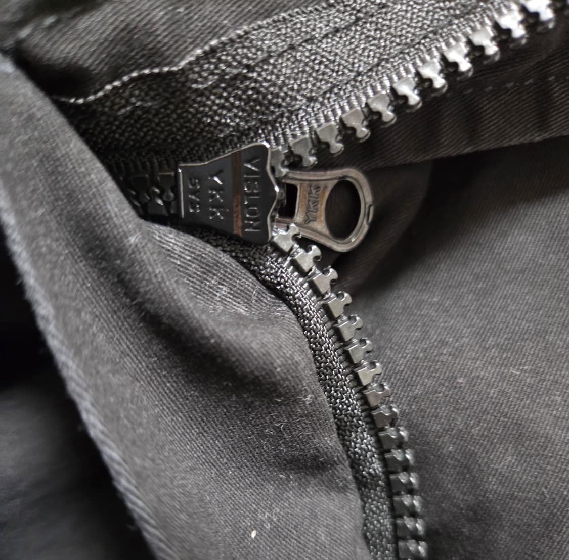 스톤아일랜드 와펜 카고 팬츠 상품이미지10