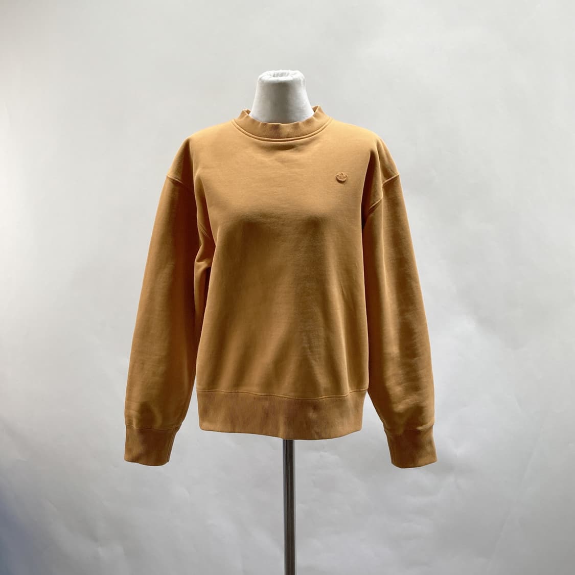 아디다스 컨템포 크루 맨투맨 오렌지 여성S 상품이미지1