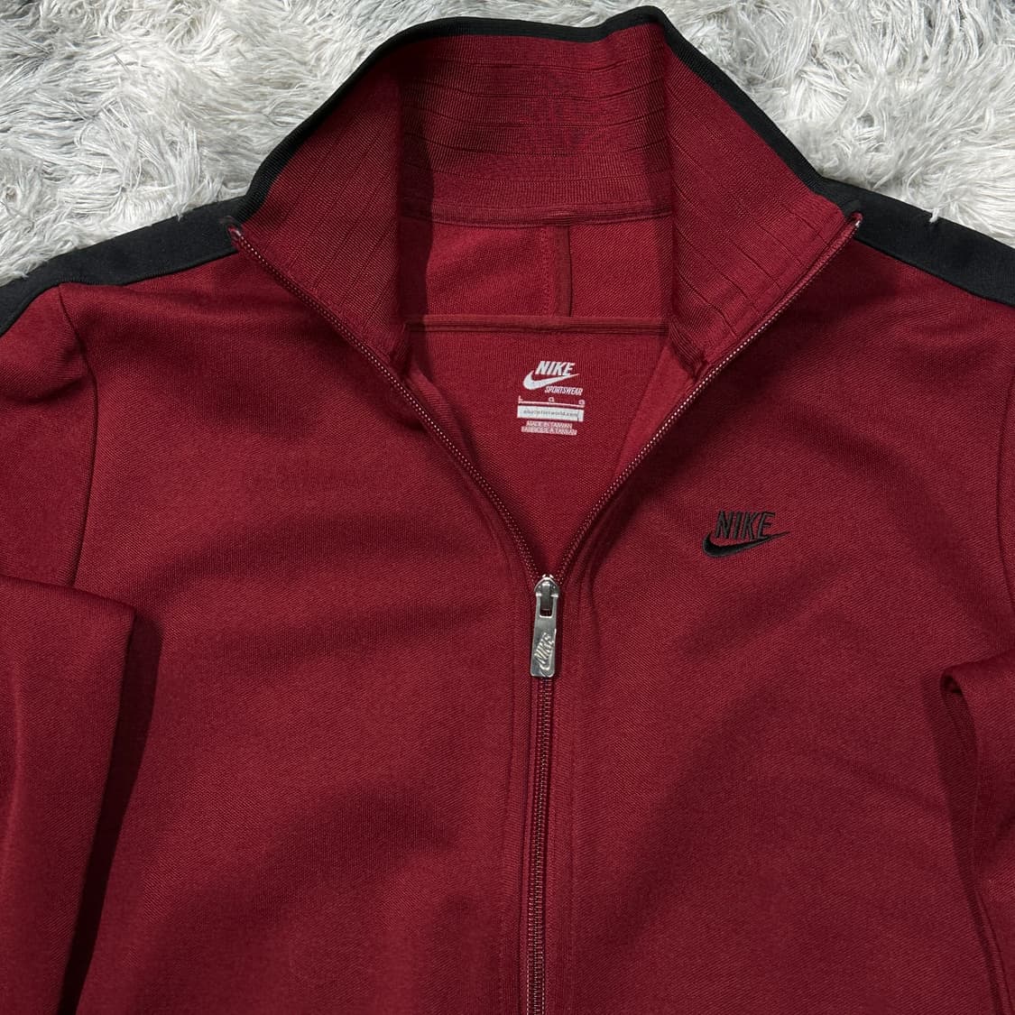 나이키 버건디 트랙탑 L 상품이미지2