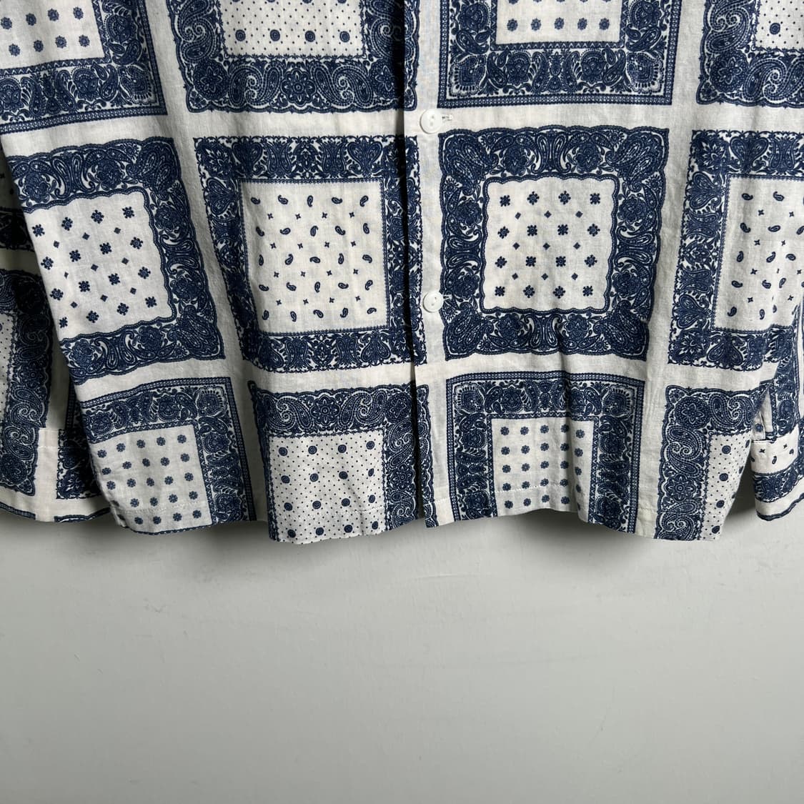 dry bones 드라이 본즈 반다나 패턴 오픈 칼라 셔츠 38 상품이미지6