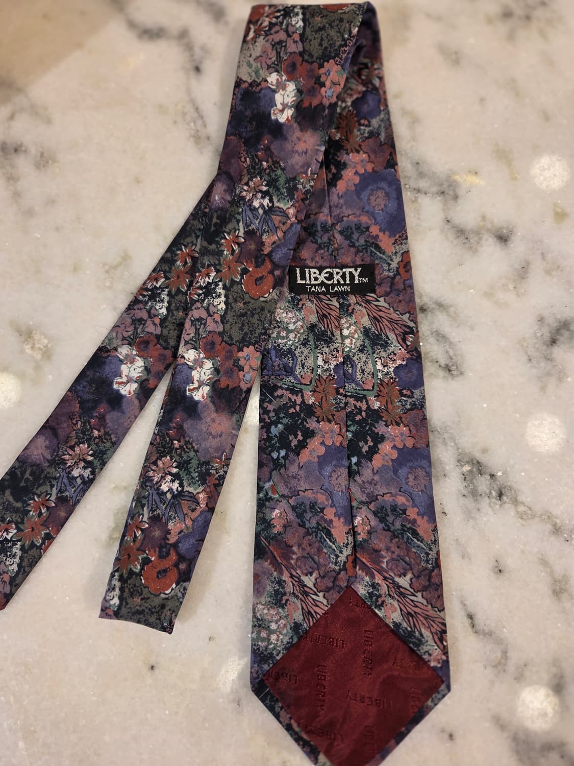 디올 지방시 입생로랑 리버티 넥타이 상품이미지10