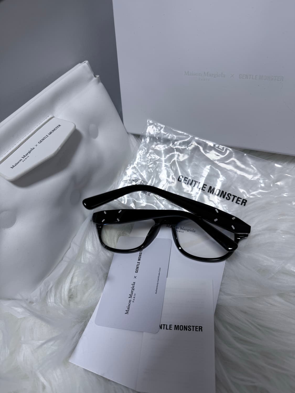 [풀구성] 젠틀몬스터 메종 마르지엘라 MM113 블랙 상품이미지1