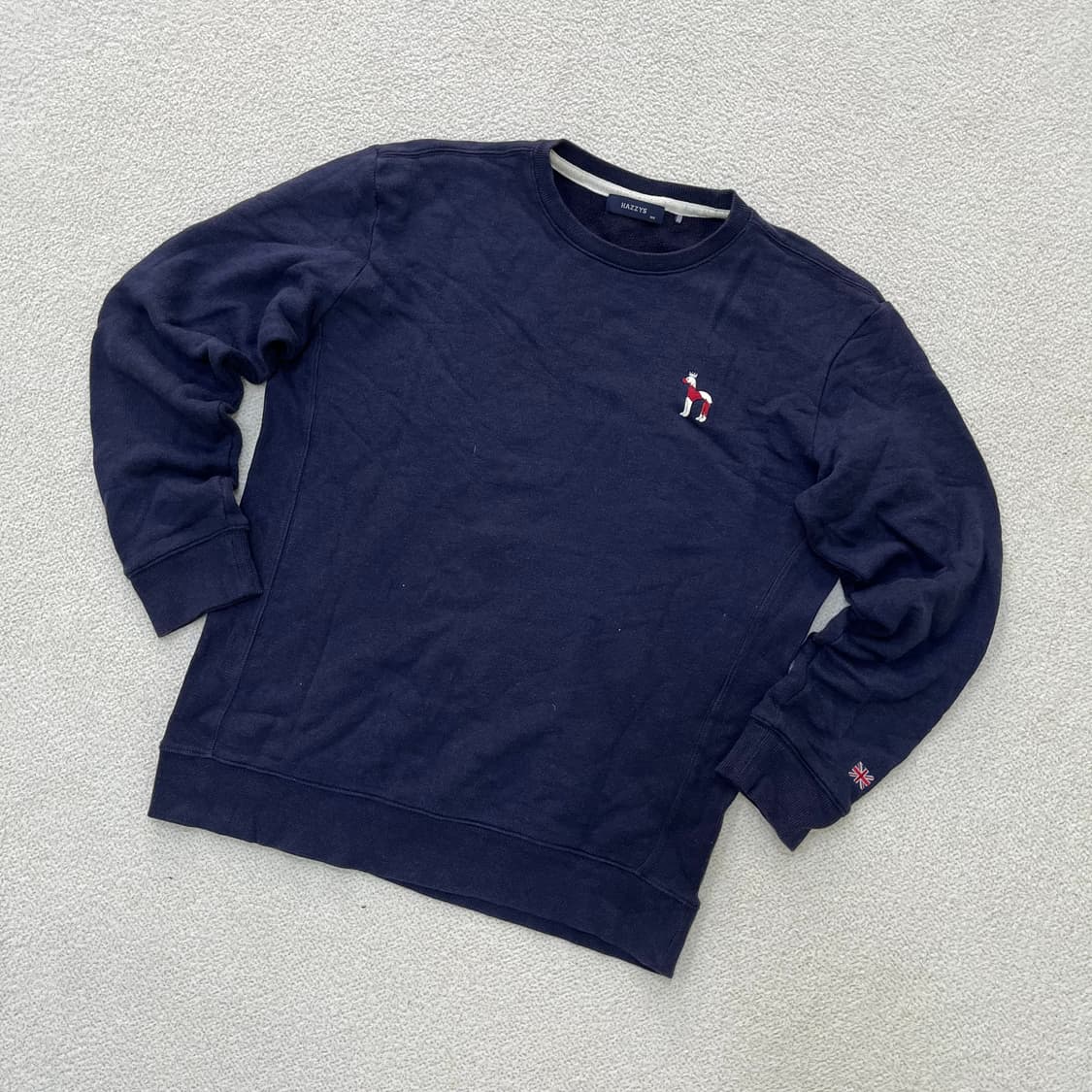 100 헤지스 스몰로고 긴팔 맨투맨 0331M 상품이미지1