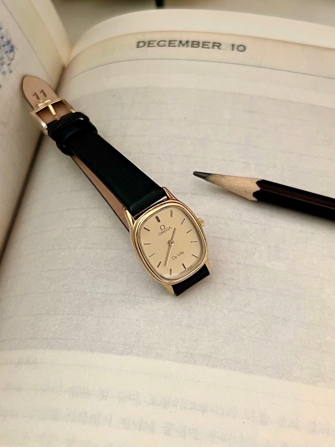 OMEGA 오메가 드빌 골드 케이스 쿼츠 시계  상품이미지5