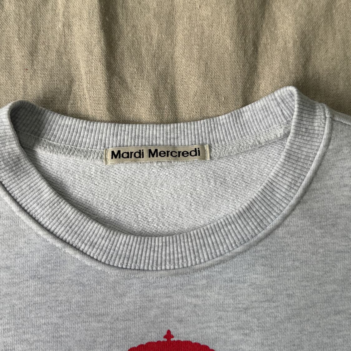  마르디메크르디 애쉬헤더 빅로고 맨투맨 F 상품이미지5