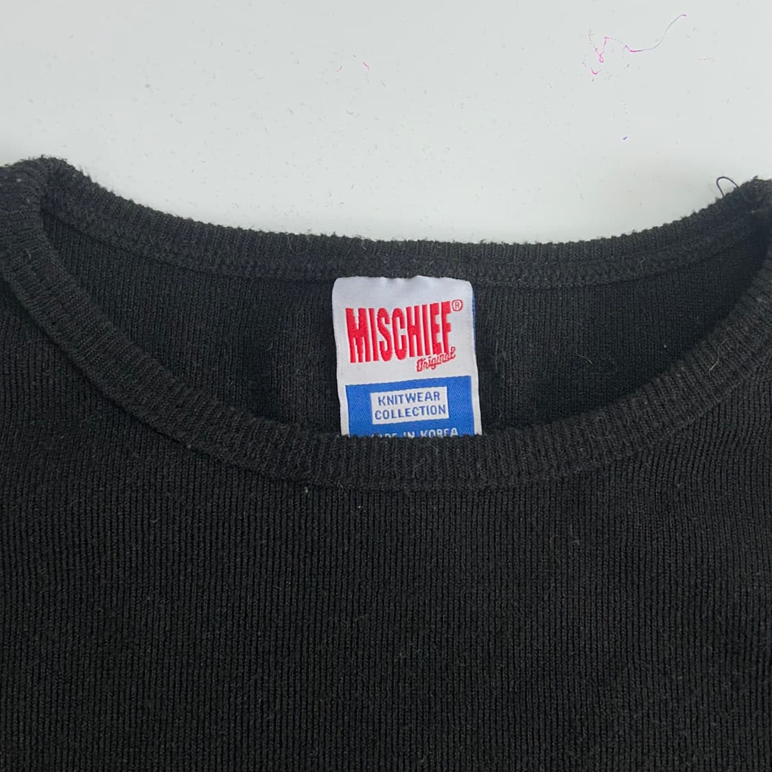 Mischief 미스치프 스몰 자수 로고 블랙 니트 롱슬리브 상품이미지5