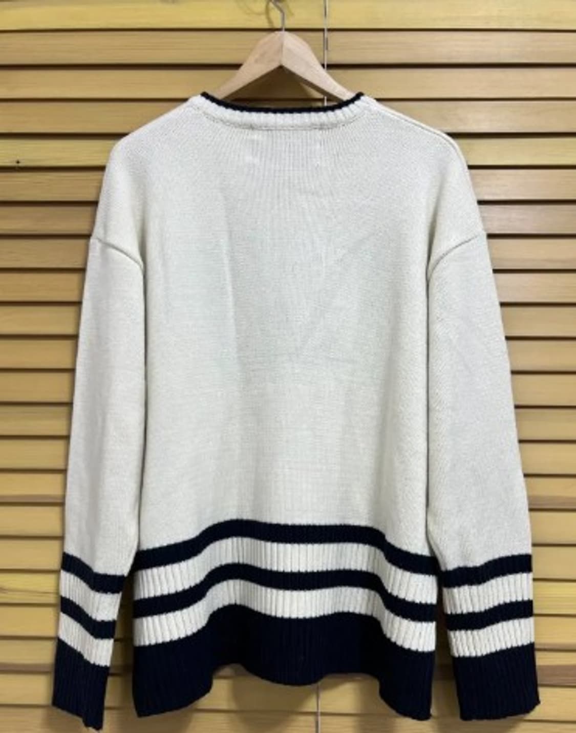 RMTCRW 로맨틱크라운 남성니트 L 상품이미지3