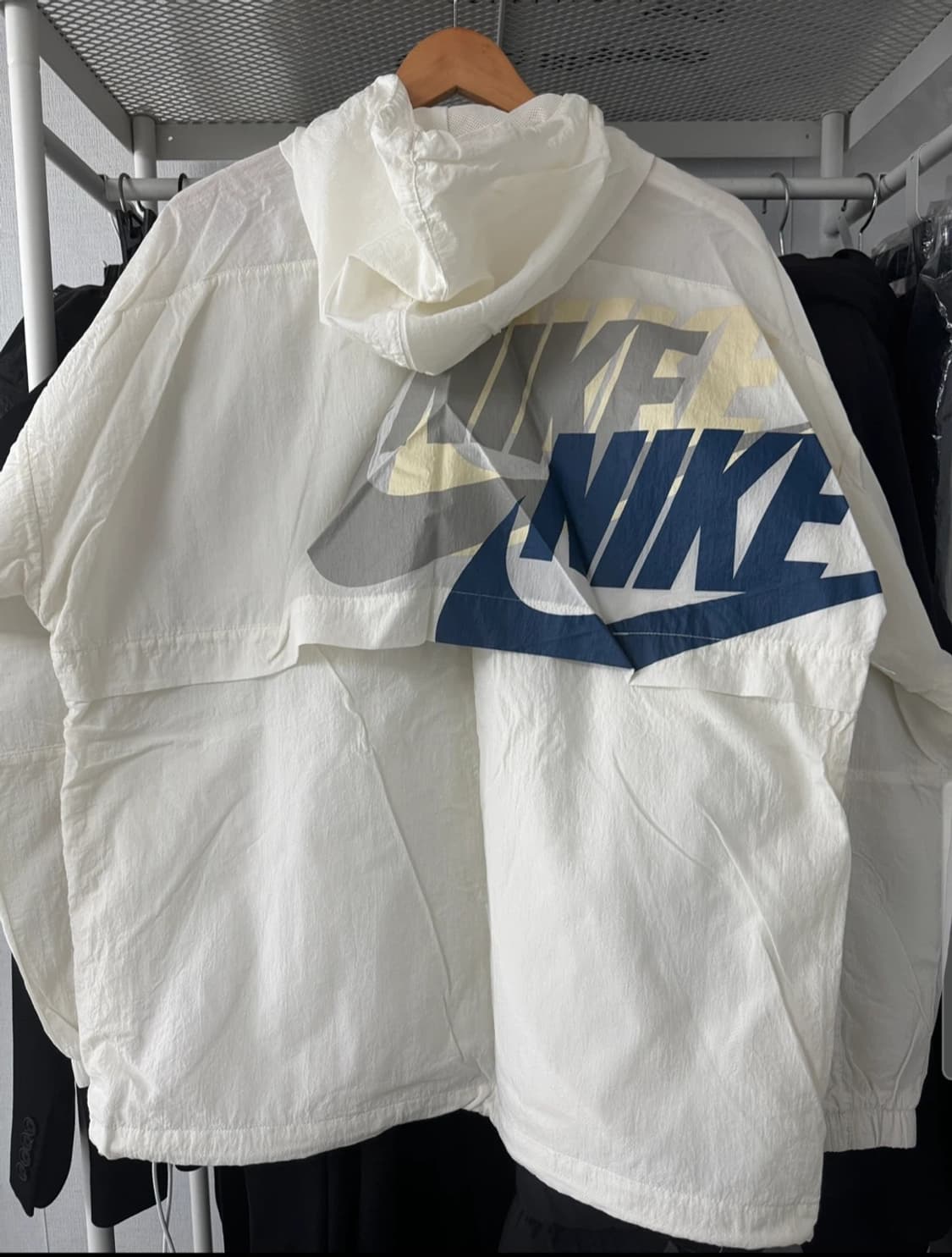 나이키 NSW 라이트웨이트 우븐 자켓 바람막이 상품이미지2